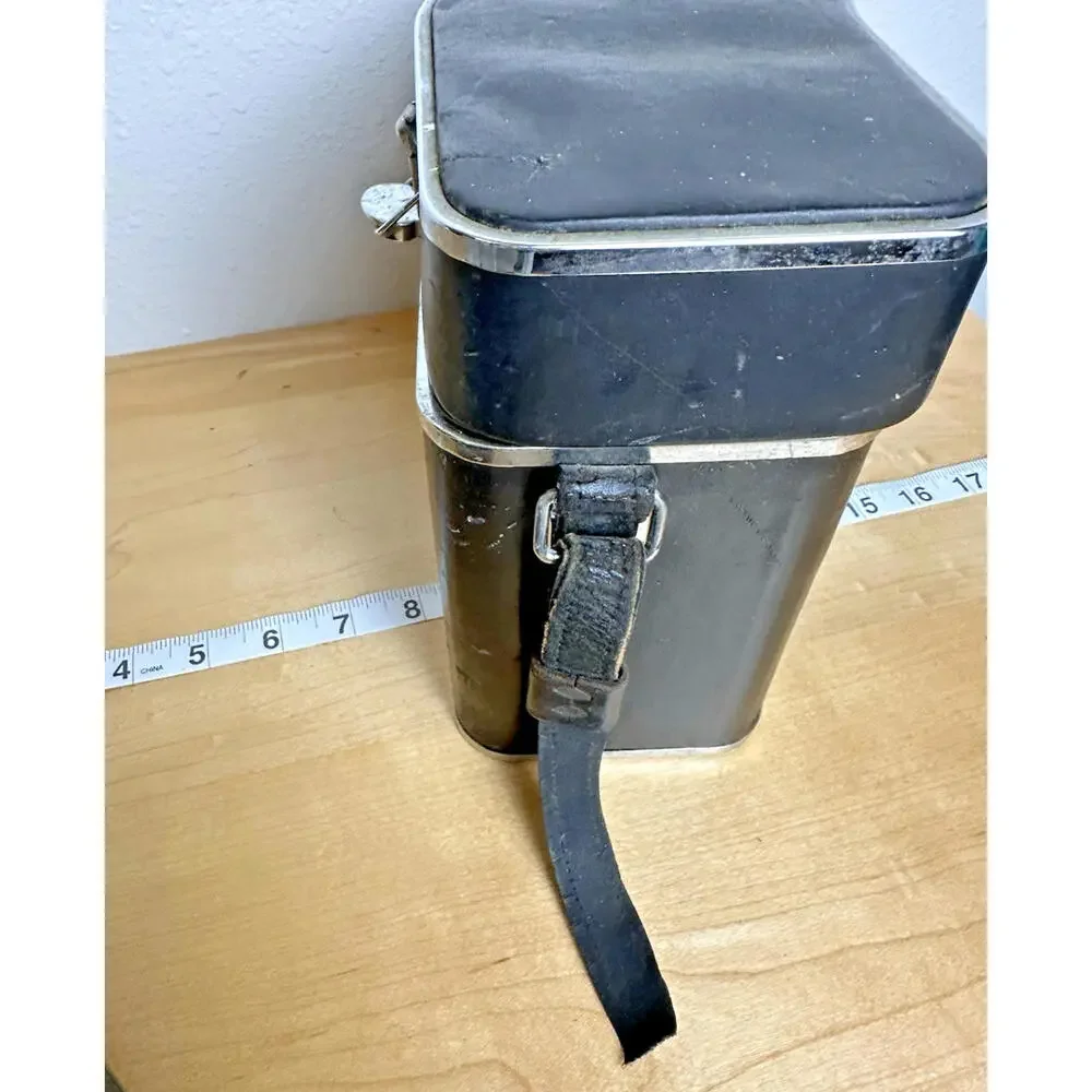 Bell & Howell Zoomatic Director Series 8mm Movie Camera. Untested, VTG